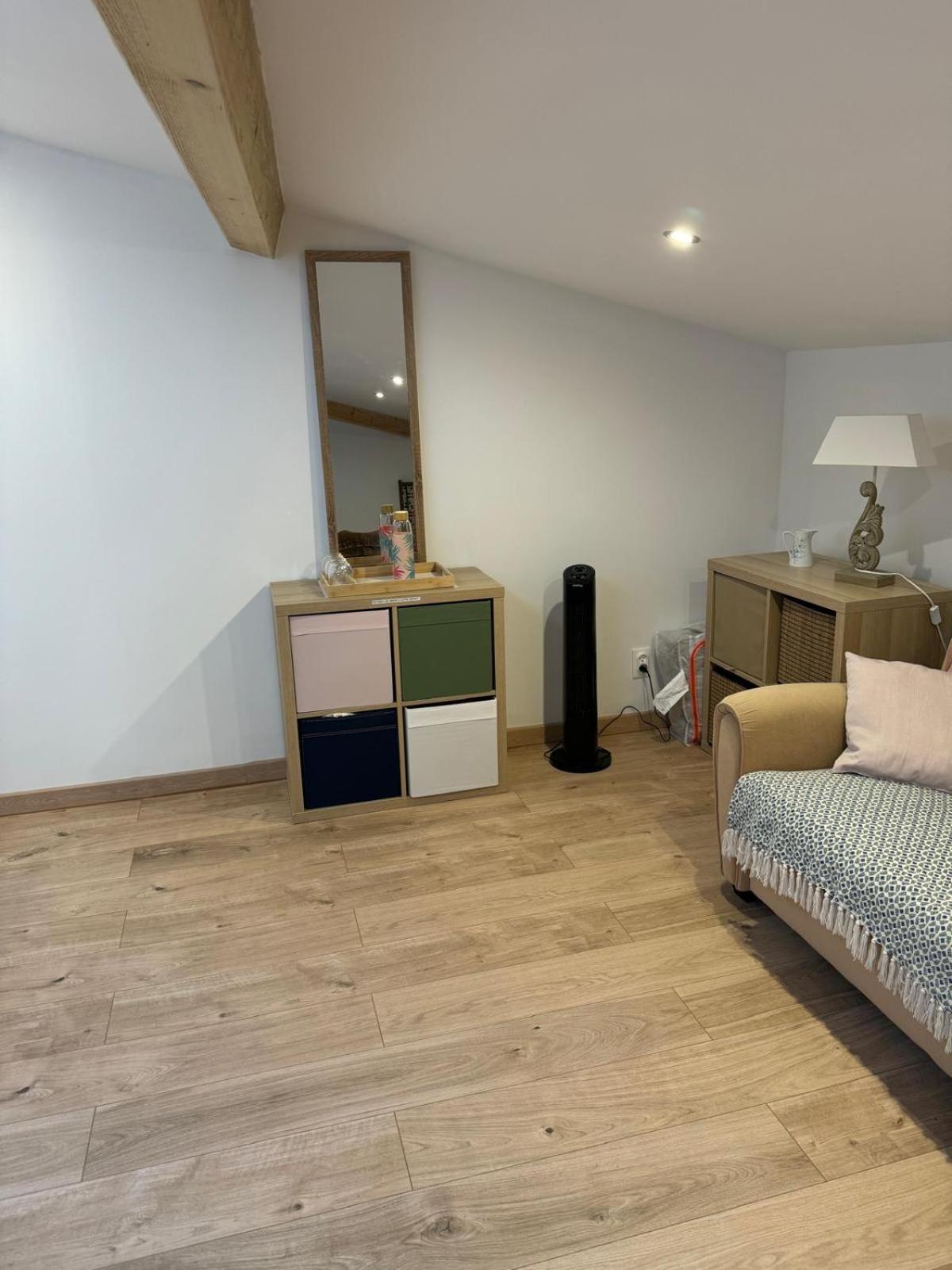 Holiday home Le Pat' Toit A La Traboule